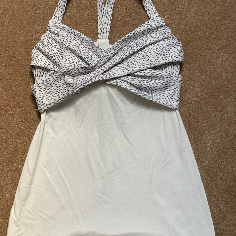 LuluLemon tank size 6